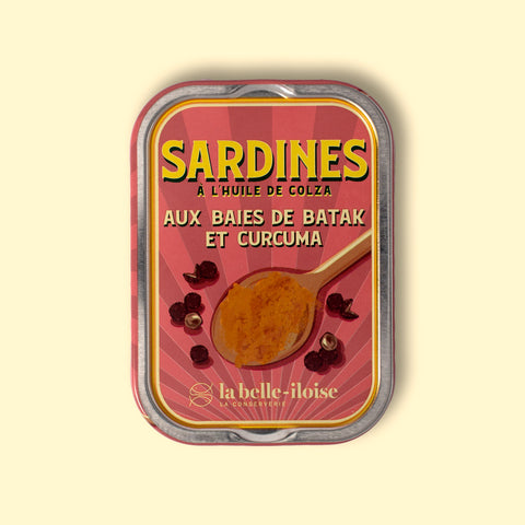 La Belle Iloise sardines with Batak berries and turmeric, in a pink illustrated tin featuring a spoon of tumeric.