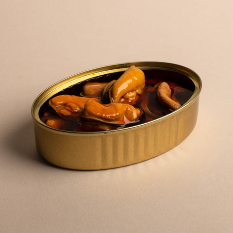 Tinned mussels