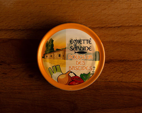 Slow-cooked sardine spread with fennel and sun-dried tomato