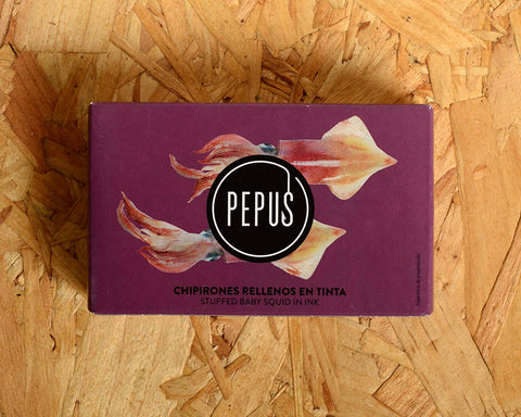 A purple rectangular box with an image of two squid on the front, overlaid with the round Pepus logo